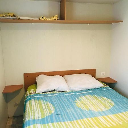 Mobil'Home Dans Camping Bec-de-Mortagne Eksteriør billede